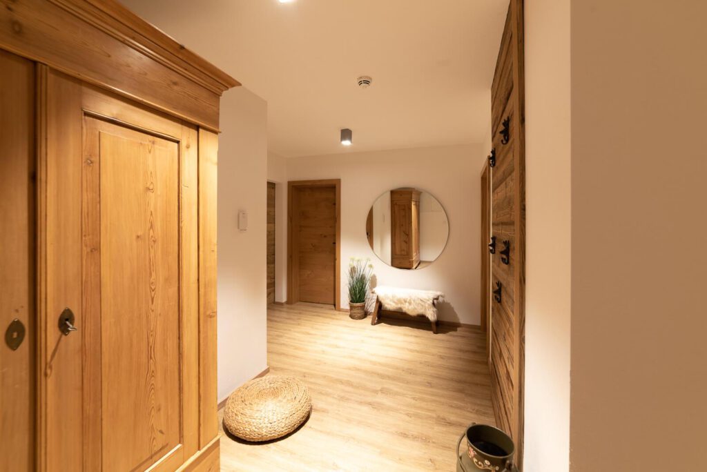 Flur, Blick von der Eingangstür aus